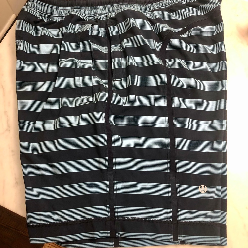 Lululemon Pacebreaker Short